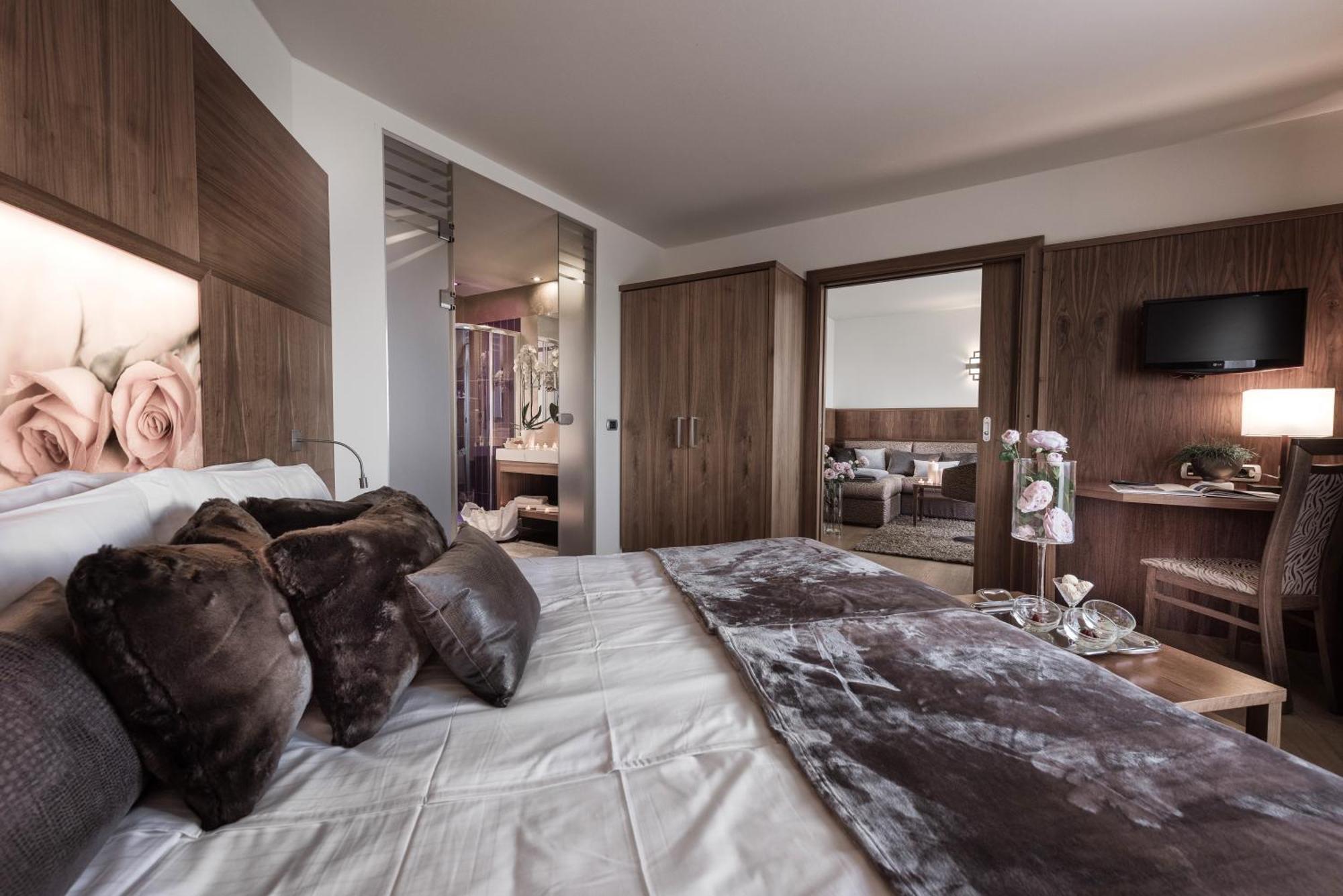 Solea Dolomiti Boutique Hotel Fai Della Paganella Esterno foto