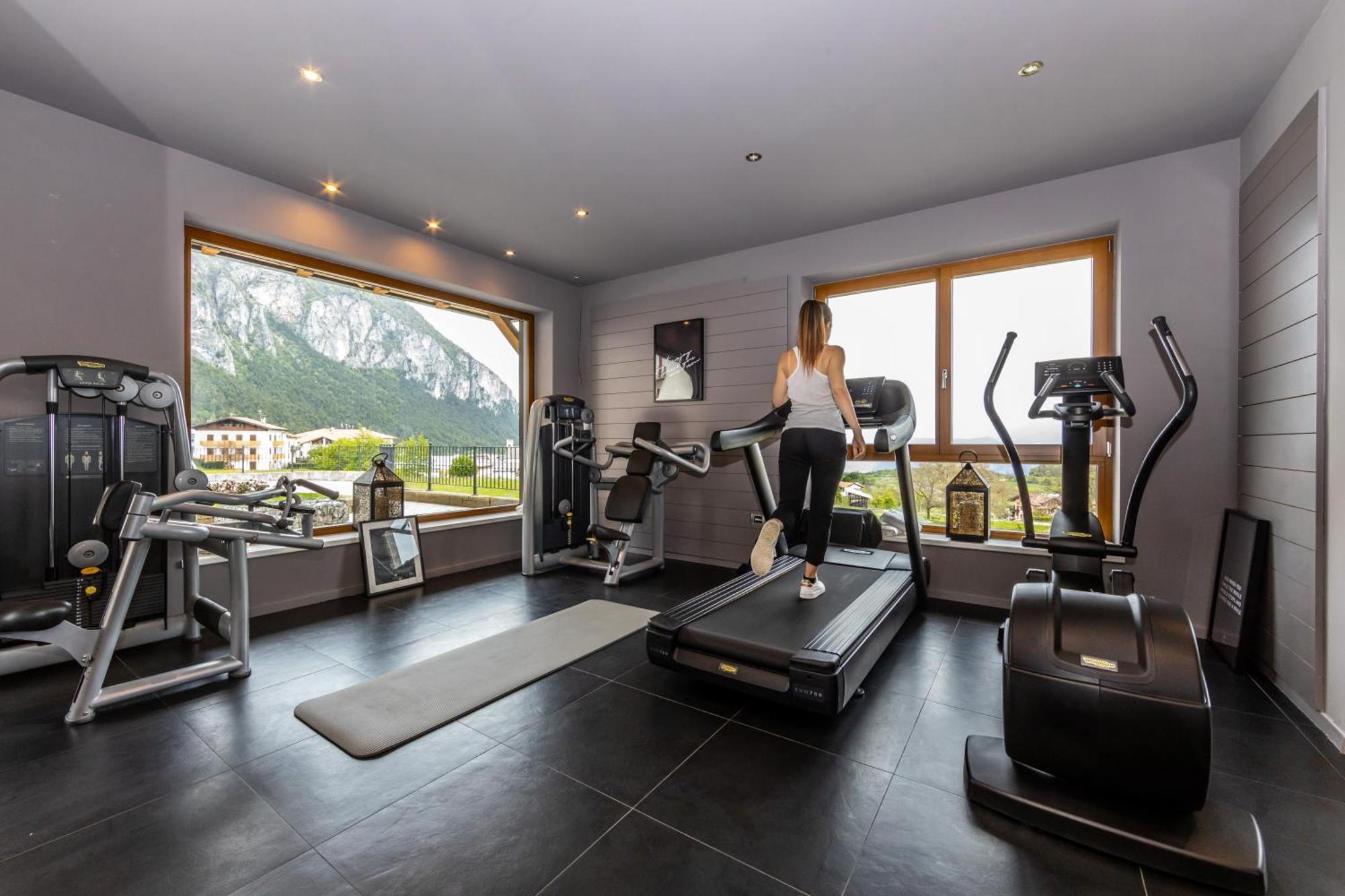 Solea Dolomiti Boutique Hotel Fai Della Paganella Esterno foto